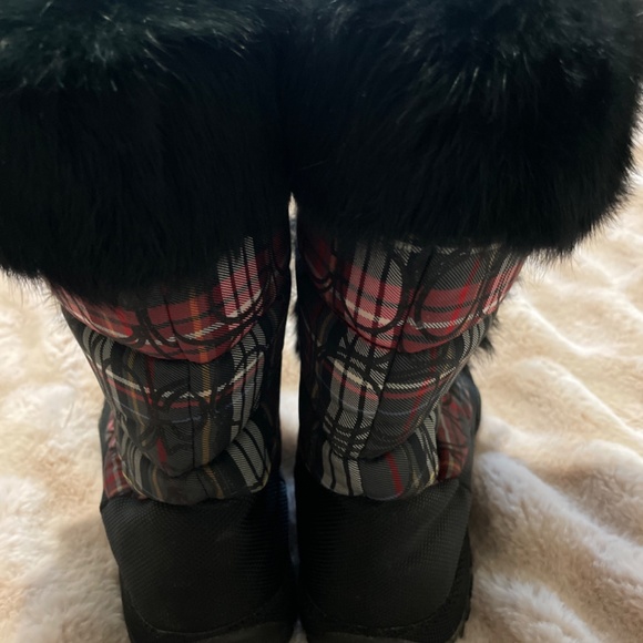 Absolutely beautiful Coach boots - Picture 6 of 6